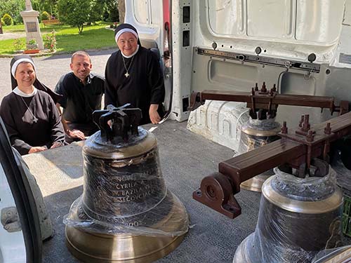 Gréckokatolíci v Trenčíne dostali zvony